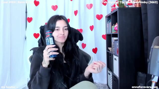 Gallery image thumbnail from Melon's myfreecams stream on, 02/08/2024, 20:40 image 3 of 20