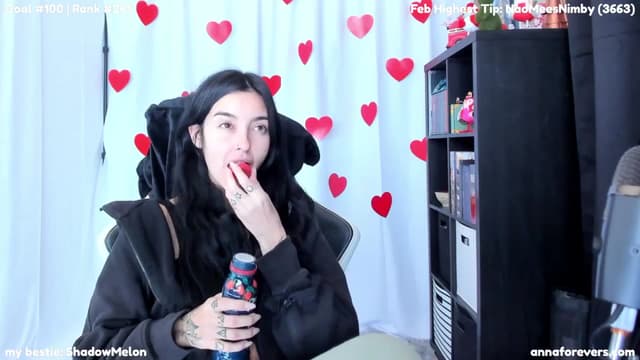 Gallery image thumbnail from Melon's myfreecams stream on, 02/08/2024, 20:40 image 12 of 20
