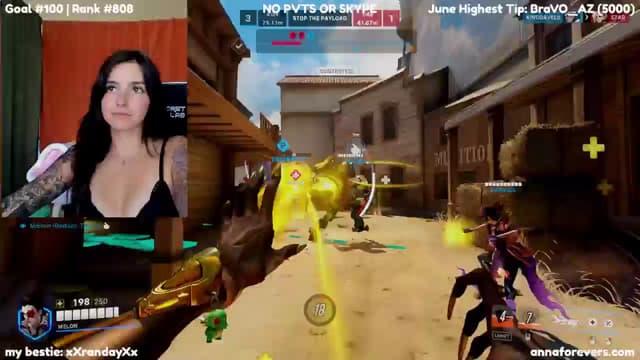 Gallery image thumbnail from Melon's myfreecams stream on, 06/18/2024, 02:16 image 9 of 20