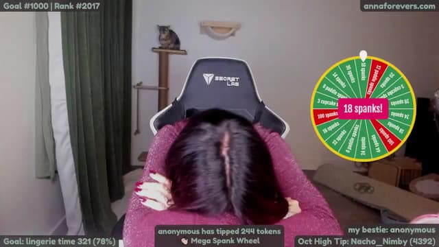 Gallery image thumbnail from Melon's myfreecams stream on, 10/25/2024, 04:04 image 3 of 20