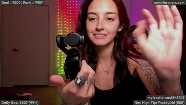 Gallery image thumbnail from Melon's myfreecams stream on, 11/20/2024, 22:48 image 4 of 20