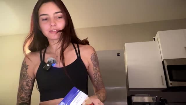 Gallery image thumbnail from Melon's myfreecams stream on, 12/03/2024, 02:30 image 4 of 20