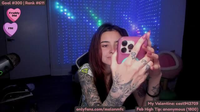 Gallery image thumbnail from Melon's myfreecams stream on, 02/11/2025, 04:14 image 5 of 20