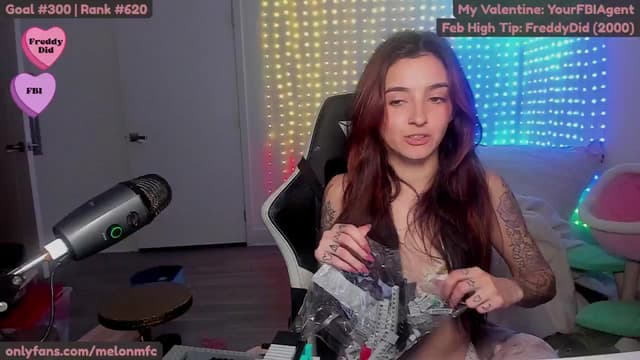 Gallery image thumbnail from Melon's myfreecams stream on, 02/15/2025, 05:28 image 2 of 20