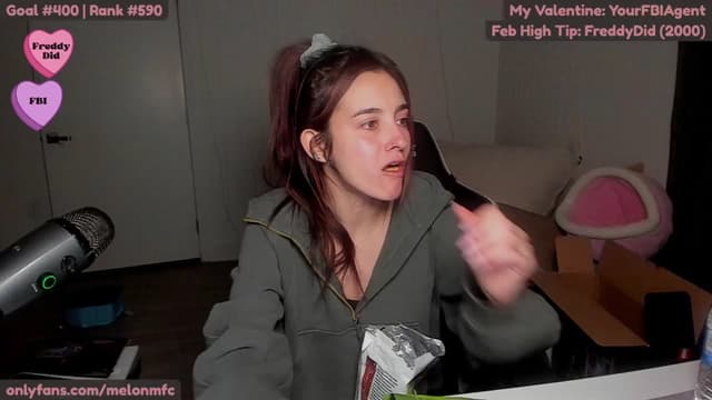Gallery image thumbnail from Melon's myfreecams stream on, 02/20/2025, 04:35 image 5 of 20