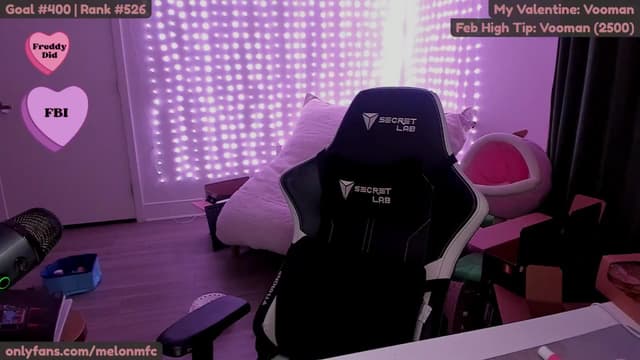 Gallery image thumbnail from Melon's myfreecams stream on, 02/26/2025, 04:00 image 20 of 20