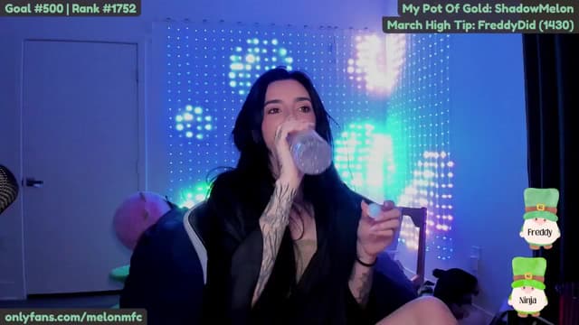 Gallery image thumbnail from Melon's myfreecams stream on, 03/19/2025, 03:07 image 8 of 20