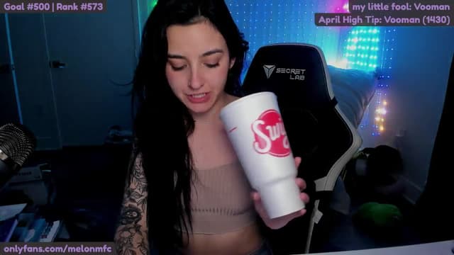 Gallery image thumbnail from Melon's myfreecams stream on, 04/03/2025, 01:20 image 20 of 20