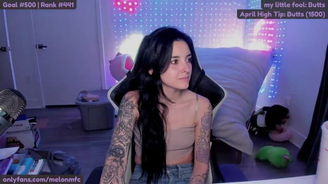 Gallery image thumbnail from Melon's myfreecams stream on, 04/03/2025, 03:37 image 4 of 20