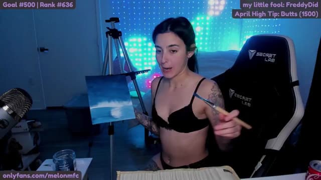 Gallery image thumbnail from Melon's myfreecams stream on, 04/05/2025, 04:39 image 8 of 20
