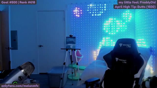 Gallery image thumbnail from Melon's myfreecams stream on, 04/05/2025, 04:39 image 17 of 20