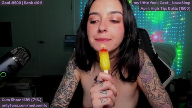 Gallery image thumbnail from Melon's myfreecams stream on, 04/07/2025, 03:09 image 18 of 20