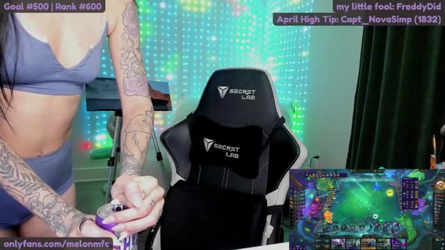 Gallery image thumbnail from Melon's myfreecams stream on, 04/11/2025, 03:28 image 6 of 20
