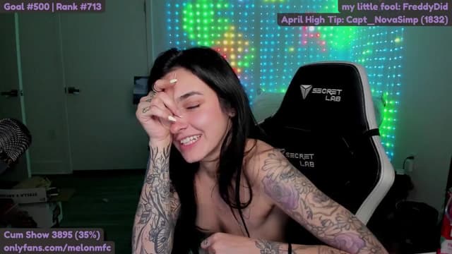 Gallery image thumbnail from Melon's myfreecams stream on, 04/13/2025, 04:12 image 9 of 20