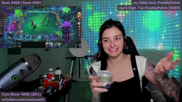 Gallery image thumbnail from Melon's myfreecams stream on, 04/27/2025, 03:49 image 1 of 20