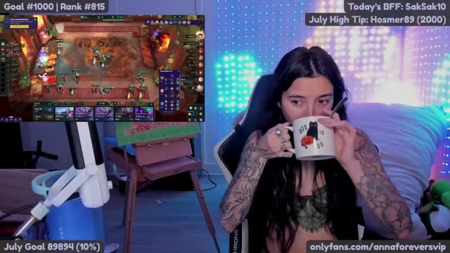 Gallery image thumbnail from Melon's myfreecams stream on, 07/05/2025, 19:51 image 7 of 20