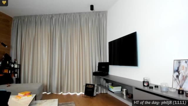 Gallery image thumbnail from Mi_Ha's myfreecams stream on, 04/07/2024, 16:13 image 13 of 20