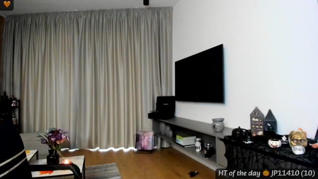 Gallery image thumbnail from Mi_Ha's myfreecams stream on, 10/21/2024, 16:21 image 5 of 20