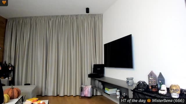 Gallery image thumbnail from Mi_Ha's myfreecams stream on, 10/30/2024, 22:28 image 2 of 20
