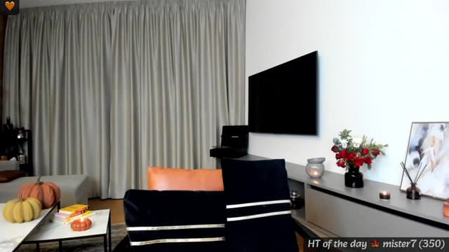 Gallery image thumbnail from Mi_Ha's myfreecams stream on, 11/15/2024, 16:44 image 14 of 20