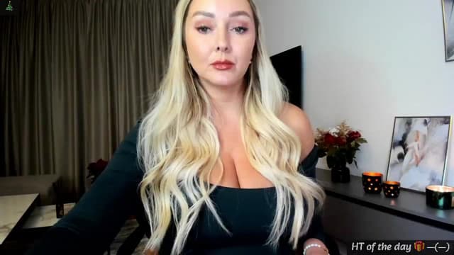 Gallery image thumbnail from Mi_Ha's myfreecams stream on, 12/09/2024, 15:43 image 1 of 20