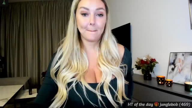Gallery image thumbnail from Mi_Ha's myfreecams stream on, 12/09/2024, 22:55 image 19 of 20