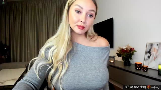 Gallery image thumbnail from Mi_Ha's myfreecams stream on, 12/10/2024, 15:54 image 16 of 20