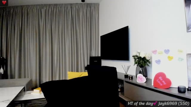 Gallery image thumbnail from Mi_Ha's myfreecams stream on, 02/05/2025, 22:11 image 16 of 20