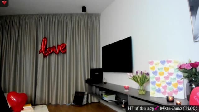 Gallery image thumbnail from Mi_Ha's myfreecams stream on, 02/13/2025, 16:59 image 13 of 20