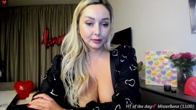 Gallery image thumbnail from Mi_Ha's myfreecams stream on, 02/13/2025, 22:54 image 4 of 20