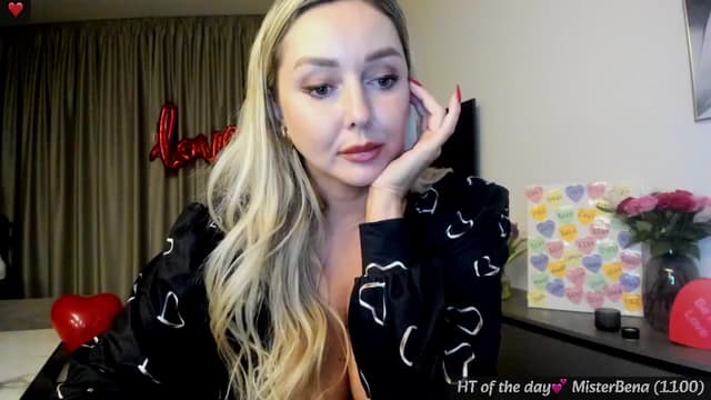 Gallery image thumbnail from Mi_Ha's myfreecams stream on, 02/13/2025, 22:54 image 3 of 20