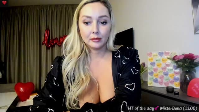Gallery image thumbnail from Mi_Ha's myfreecams stream on, 02/13/2025, 22:54 image 2 of 20