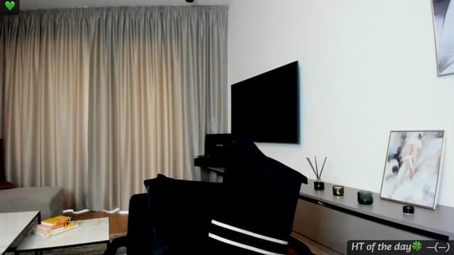 Gallery image thumbnail from Mi_Ha's myfreecams stream on, 03/05/2025, 15:47 image 16 of 20