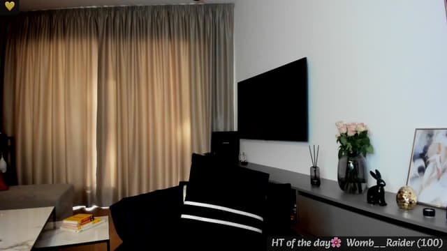 Gallery image thumbnail from Mi_Ha's myfreecams stream on, 04/03/2025, 14:48 image 2 of 20
