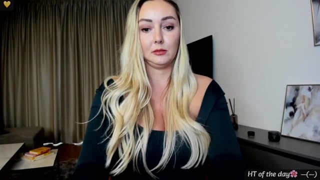 Gallery image thumbnail from Mi_Ha's myfreecams stream on, 04/23/2025, 15:44 image 6 of 20