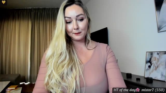 Gallery image thumbnail from Mi_Ha's myfreecams stream on, 05/10/2025, 16:34 image 5 of 20
