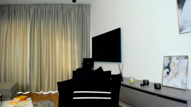 Gallery image thumbnail from Mi_Ha's myfreecams stream on, 06/20/2025, 17:00 image 19 of 20