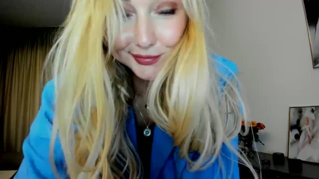 Gallery image thumbnail from Mi_Ha's myfreecams stream on, 06/24/2025, 16:52 image 15 of 20