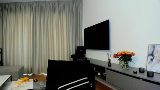 Gallery image thumbnail from Mi_Ha's myfreecams stream on, 06/24/2025, 16:52 image 13 of 20