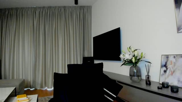 Gallery image thumbnail from Mi_Ha's myfreecams stream on, 07/15/2025, 15:58 image 13 of 20