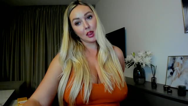 Gallery image thumbnail from Mi_Ha's myfreecams stream on, 07/20/2025, 21:57 image 19 of 20