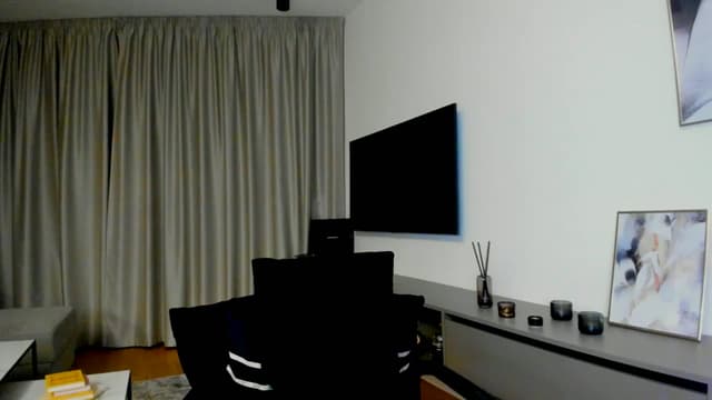 Gallery image thumbnail from Mi_Ha's myfreecams stream on, 07/23/2025, 21:22 image 5 of 20