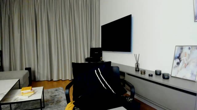 Gallery image thumbnail from Mi_Ha's myfreecams stream on, 07/26/2025, 20:27 image 18 of 20