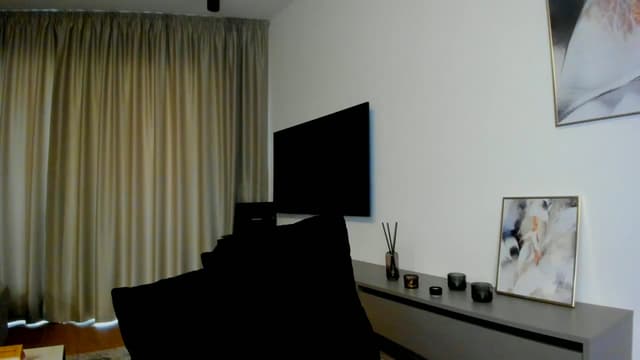 Gallery image thumbnail from Mi_Ha's myfreecams stream on, 07/30/2025, 15:58 image 14 of 20