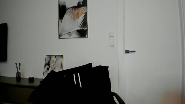 Gallery image thumbnail from Mi_Ha's myfreecams stream on, 08/12/2025, 16:41 image 3 of 20