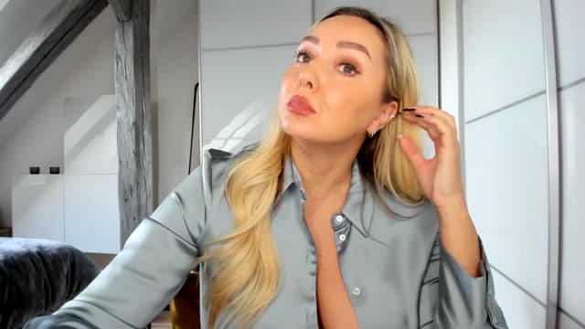 Gallery image thumbnail from Mi_Ha's myfreecams stream on, 11/18/2025, 15:08 image 5 of 20