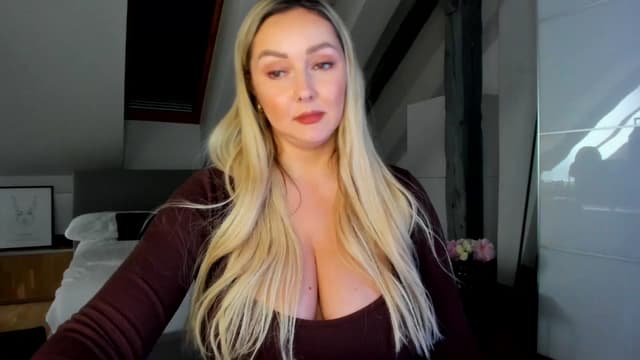 Gallery image thumbnail from Mi_Ha's myfreecams stream on, 04/20/2026, 14:46 image 1 of 20
