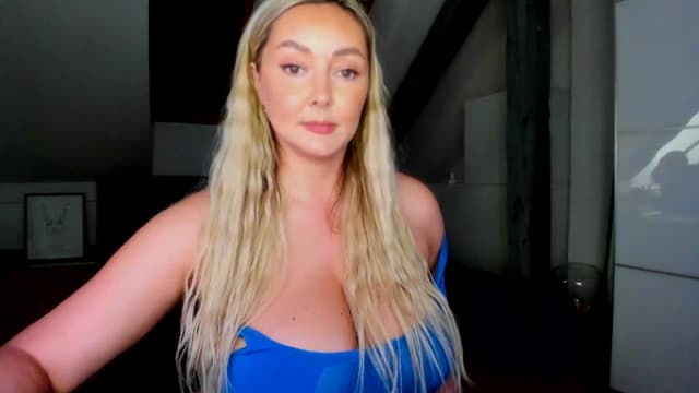 Gallery image thumbnail from Mi_Ha's myfreecams stream on, 06/21/2026, 15:22 image 13 of 20