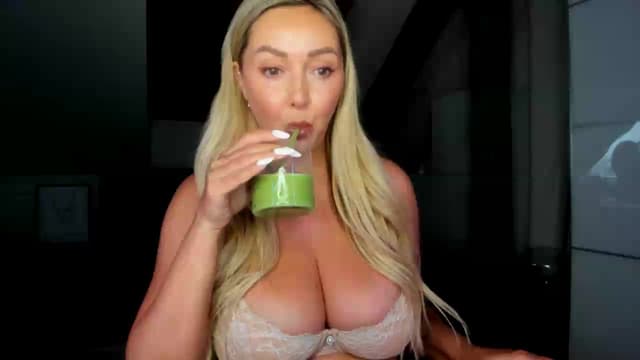 Gallery image thumbnail from Mi_Ha's myfreecams stream on, 06/30/2026, 15:56 image 1 of 20