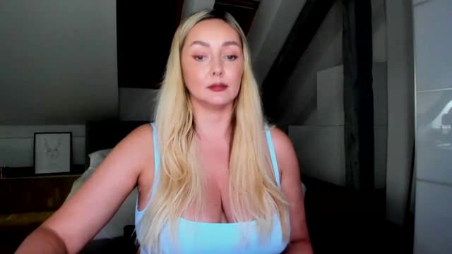 Gallery image thumbnail from Mi_Ha's myfreecams stream on, 07/17/2026, 13:43 image 3 of 20